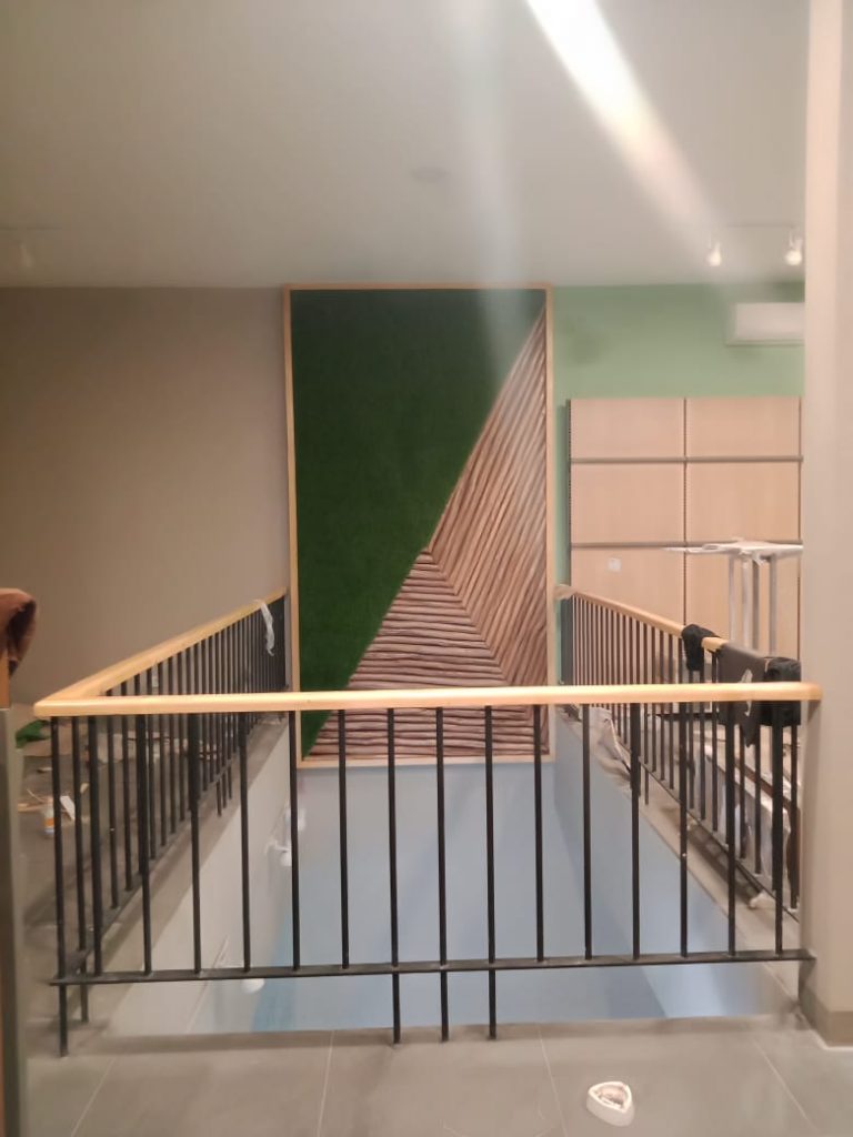 kontraktor desain interior eiger edventure store (8)